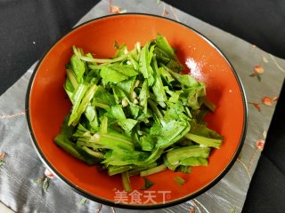 蒜蓉油麦菜的做法步骤：6