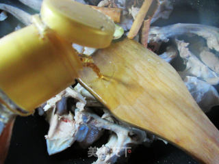 辣味鸭锁骨的做法步骤：3