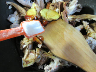 辣味鸭锁骨的做法步骤：6