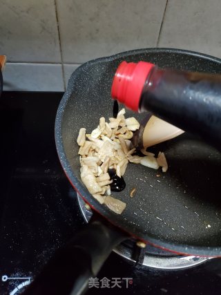 脆萝卜干蒸黄花鱼的做法步骤：7