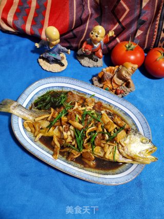 脆萝卜干蒸黄花鱼的做法步骤：17