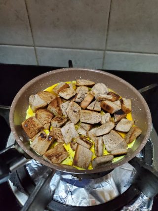 黑麦吐司蛋饼的做法步骤：8