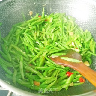 炝炒四季豆的做法步骤：9