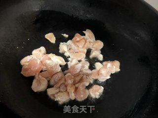 双耳炒鸡丁的做法步骤：11