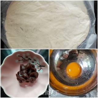 豆沙梅花酥的做法步骤：1