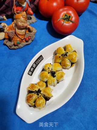 豆沙梅花酥的做法步骤：13