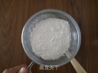 原味八寸戚风蛋糕的做法步骤：5