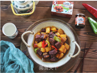 红烧土豆红牛腩的做法步骤：1