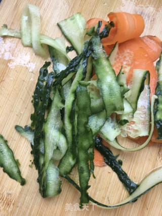 鸽肉版生菜三明治的做法步骤：5