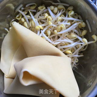 边角料版水煮牛肉的做法步骤：3
