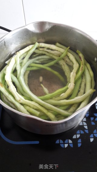 自制豆角干的做法步骤：2