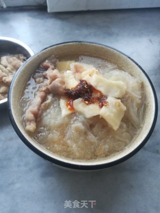 萝卜粉丝羊肉汤泡饼的做法步骤：1