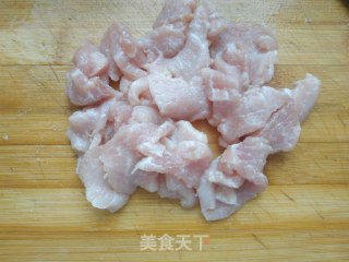 土豆炒肉片的做法步骤：1