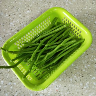 空心菜梗炒肉丝的做法步骤：2