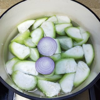 丝瓜鲜菇蛋花汤的做法步骤：4