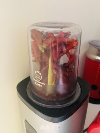 牛肉土豆粉的做法步骤：1