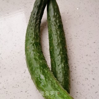 糖腌黄瓜的做法步骤：1