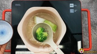 kiddyfresh鹿优鲜-贝柱冬瓜杂粮粥的做法步骤：5