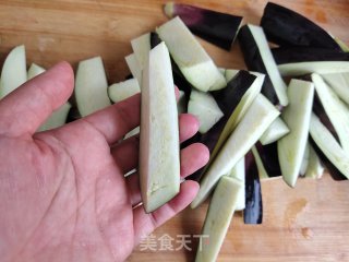 酱蒸茄子的做法步骤：2