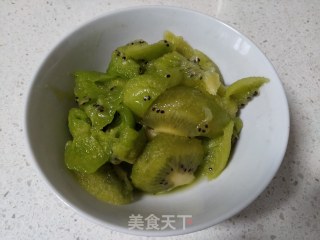 猕猴桃黄瓜汁的做法步骤：1