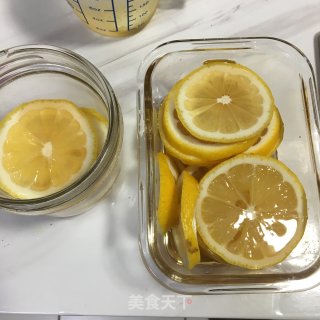 自制柠檬蜂蜜水的做法步骤：4