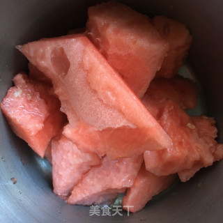 西瓜番茄汁的做法步骤：3