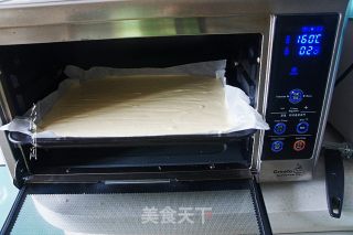 樱桃果酱蛋糕卷的做法步骤：9
