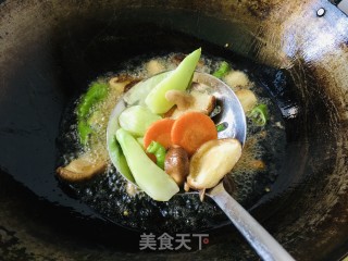干锅杂蔬的做法步骤：2