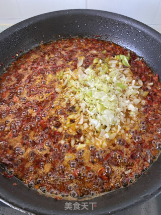 香辣牛肉酱的做法步骤：11