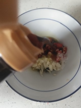 凉拌蕨菜的做法步骤：6