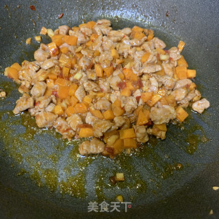 炒肉酱+肉酱面（家常快手版）的做法步骤：9