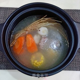 茅根马蹄煲筒骨的做法步骤：10
