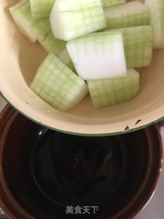 酱焖冬瓜的做法步骤：5