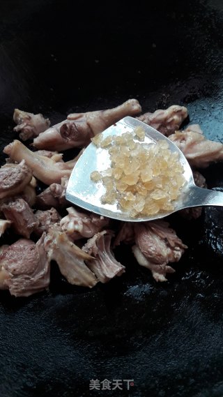 玉米焖鸭的做法步骤：6