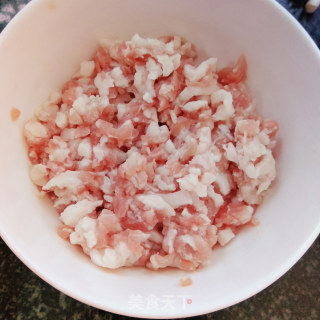 香菇肉酱面的做法步骤：2