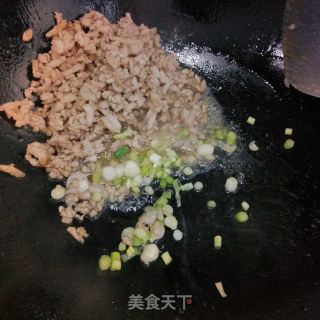 香菇肉酱面的做法步骤：7