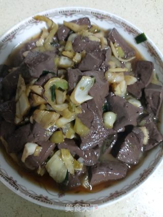酸菜炒鸭血的做法步骤：6