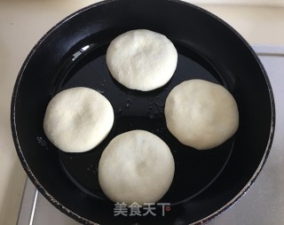 葱香猪肉饼的做法步骤：9
