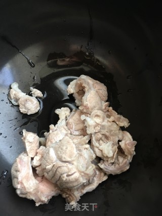 腱子肉山药汤的做法步骤：5
