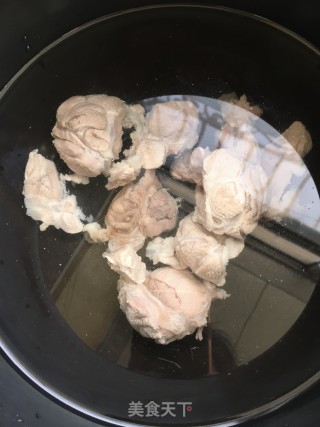 腱子肉山药汤的做法步骤：6