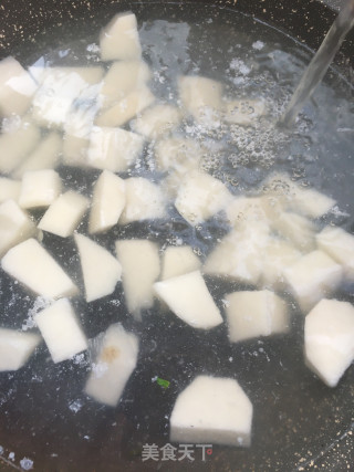 腱子肉山药汤的做法步骤：10