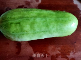 凉拌菜瓜的做法步骤：1
