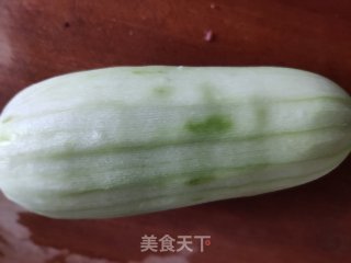 凉拌菜瓜的做法步骤：2