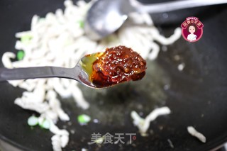 鱼香肉丝的做法步骤：7