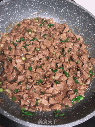 蛋卷饭的做法步骤：1