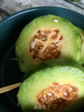冰酸奶拌甜瓜的做法步骤：4