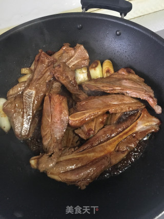 菠萝啤烧扇子骨的做法步骤：8