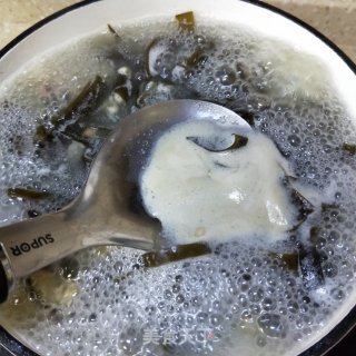 猪骨黄豆海带汤的做法步骤：7