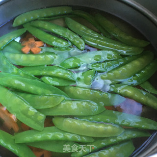 荷兰豆拌腐竹的做法步骤：4
