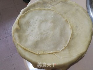 番茄鸡蛋粉皮汤的做法步骤：1
